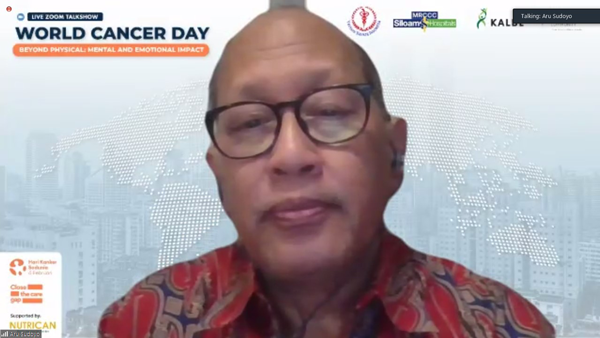 Ketua Umum Yayasan Kanker Indonesia, Prof. Dr. dr. Aru Wisaksono Sudoyo, Sp.PD-KHOM, FACP