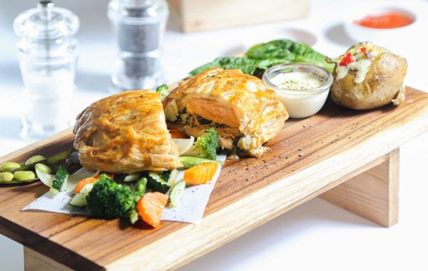 Salmon Wellington